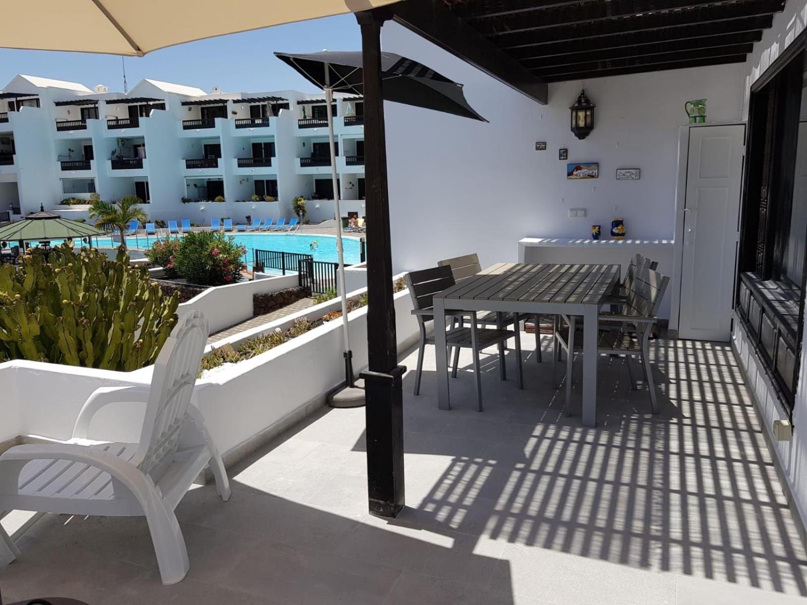 Apartamento Playa Bastián 2 habs, 2 baños y súper terraza Costa Teguise Exterior foto
