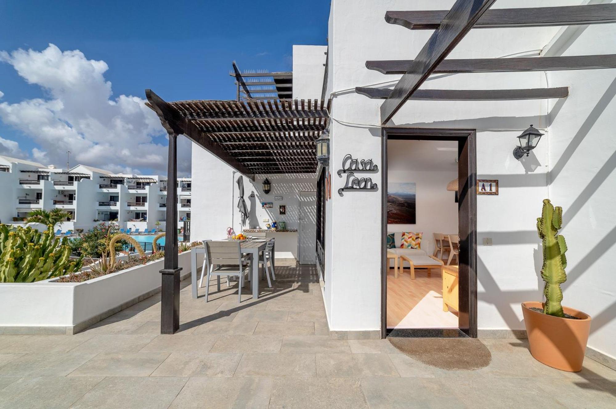 Apartamento Playa Bastián 2 habs, 2 baños y súper terraza Costa Teguise Exterior foto